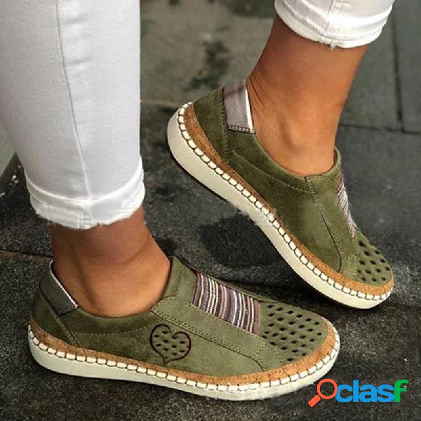 Deslizamento oco respirável casual de mulheres em mocassins