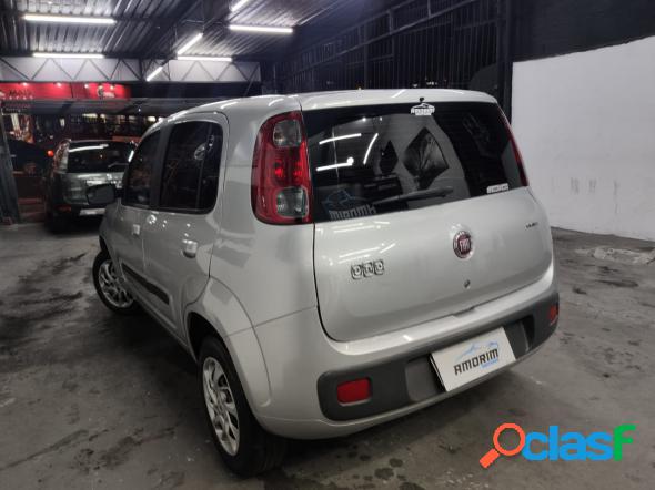 FIAT UNO VIVACE CELEB. 1.0 EVO F.FLEX 8V 5P PRATA 2016 1.0