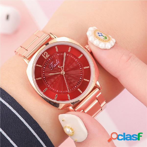 Na moda mulheres elegantes relógio de pulso ouro rosa Caso