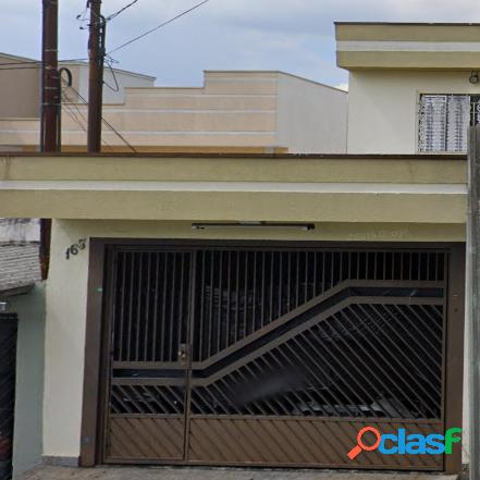 Sobrado com 3 Dorms. 1 Suíte e Garagem - Cidade Patriarca