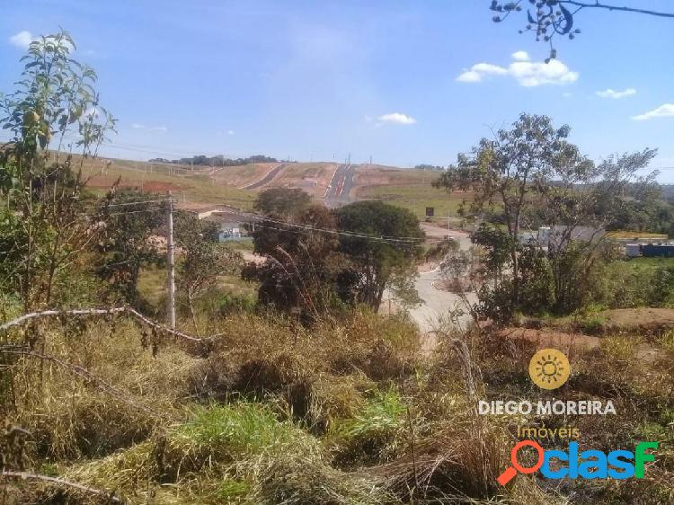 Terreno á venda em Terra Preta com excelente localização