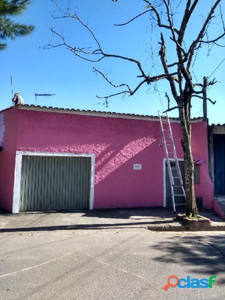 VENDE-SE 02 CASAS NO MESMO TERRENO PARQUE MIAMI 320.000,00