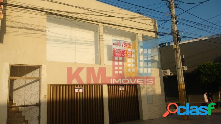 Vende-se ou Aluga-se duplex próximo à Concessionária