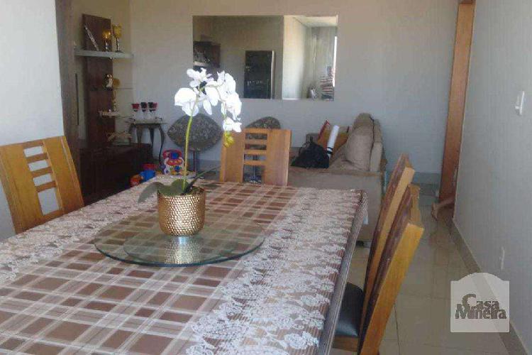 Apartamento, Estoril, 3 Quartos, 3 Vagas, 1 Suíte