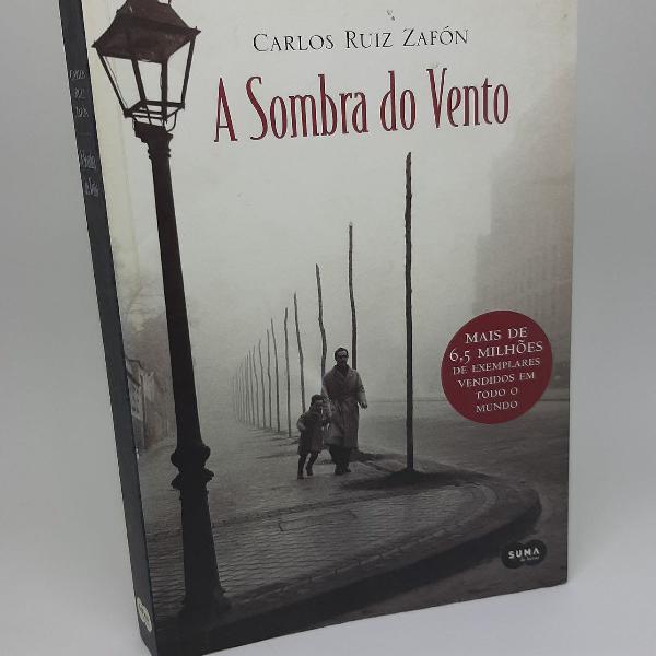Livro A Sombra do Vento - Carlos Ruiz Zafon