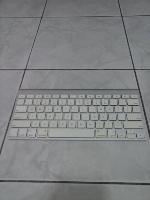 Vendo teclado da Apple bluetooth R$ 75,00