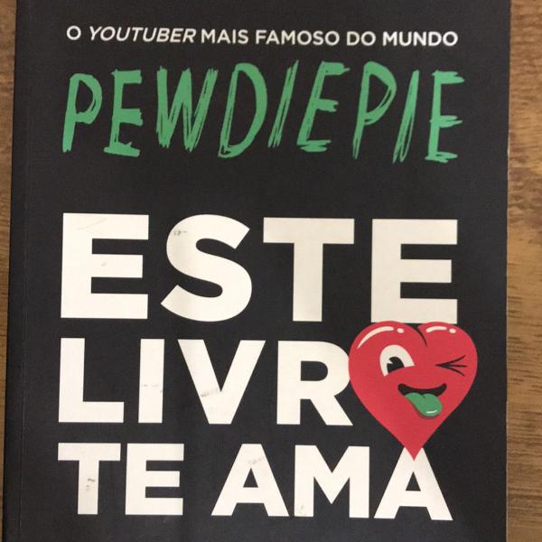 este livro te ama