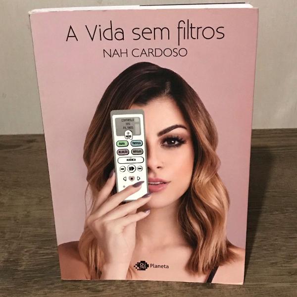 livro a vida sem filtros - nah cardoso