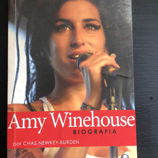 livro biografia amy winehouse