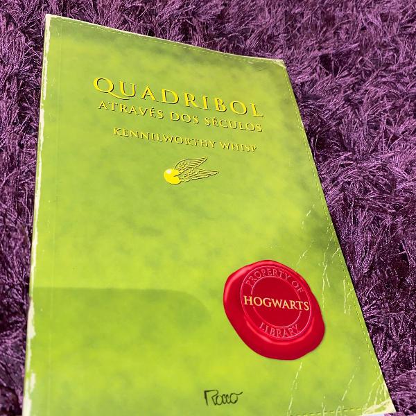 livro quadribol através dos séculos extra da saga harry