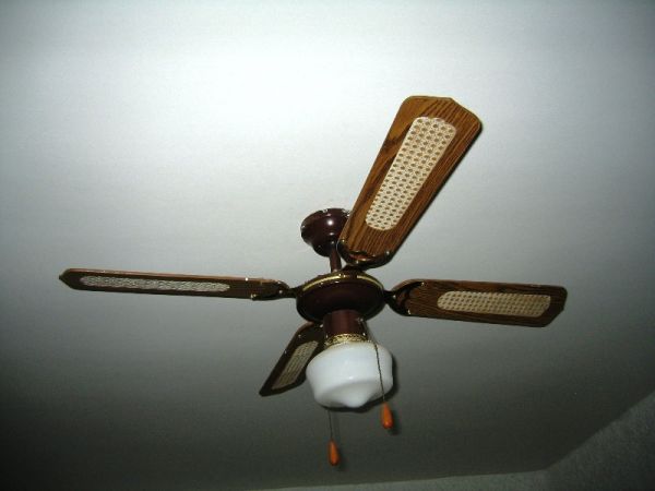 Ventilador de teto