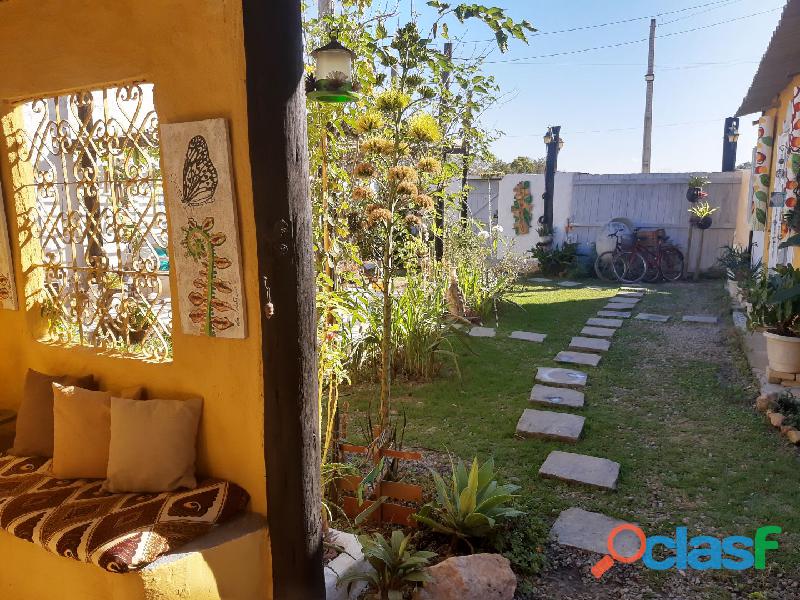 2 Casas Rústicas na roça a 3 km da Praia de Unamar