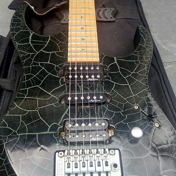 Guitarra Arrow signature ; Juninho Afram