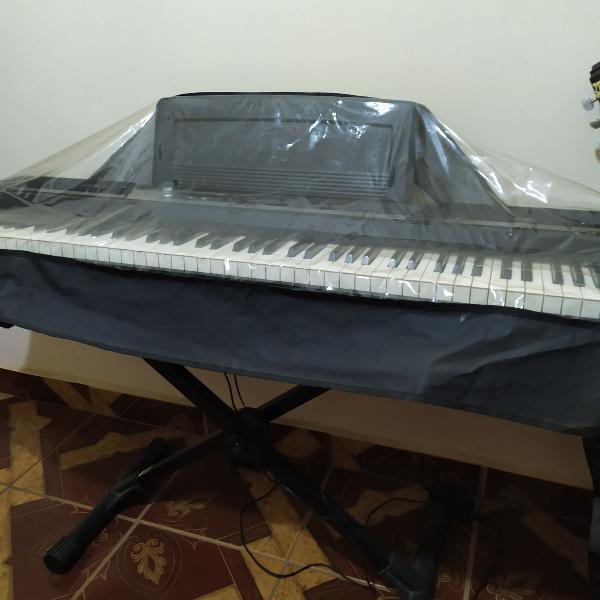 Piano digital Korg SP-170S