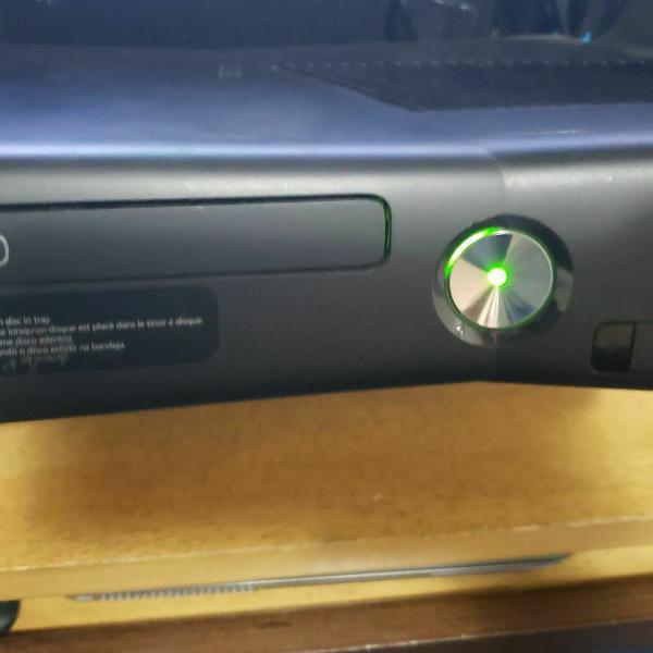 Xbox 360 slim destravado