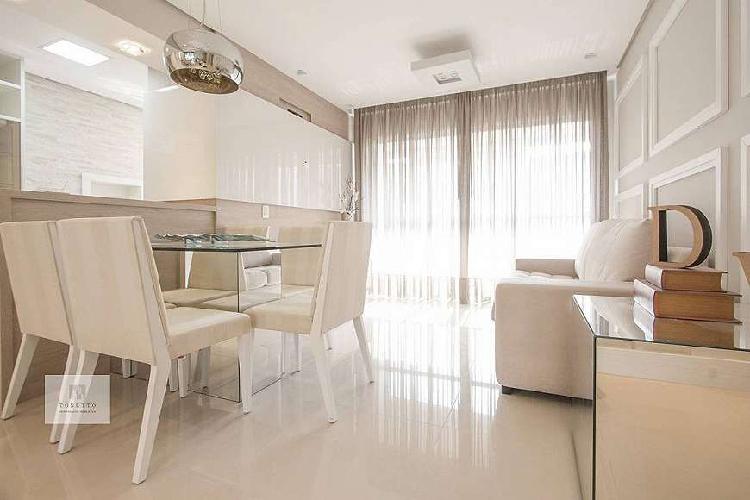 Apartamento 2 dormitórios com 2 vagas para Venda no bairro