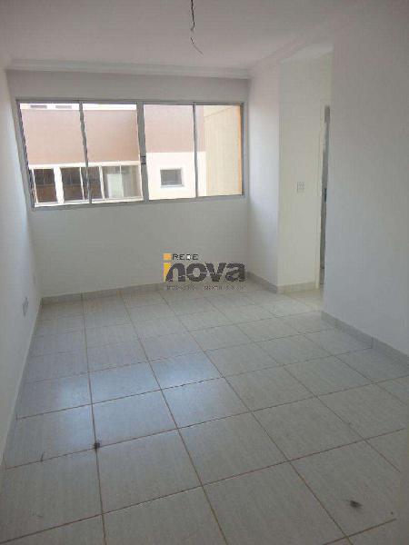 Apartamento, Santa Terezinha, 2 Quartos, 1 Vaga, 0 Suíte