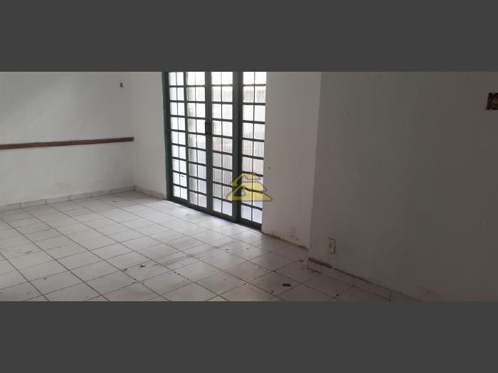 Laranjeiras, 4 salas, 196 m² Rua General Glicério,