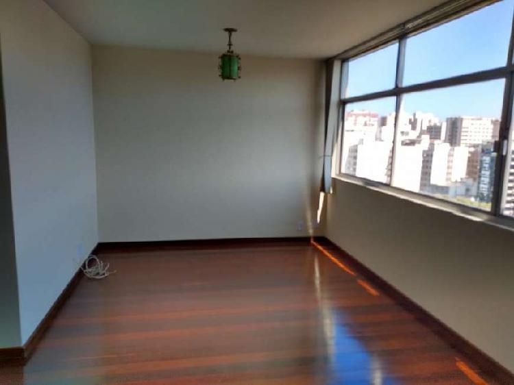 Apartamento para venda possui 149 metros quadrados com 3