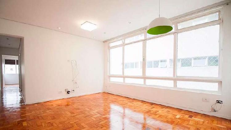 Apartamento para venda possui 85 metros quadrados com 2