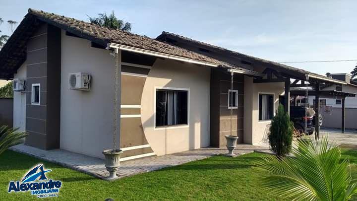 Casa à venda no Rio Cerro I - Jaraguá do Sul, SC. IM160920