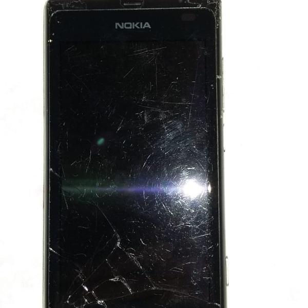 Celular Nokia "Para Retirar Peças"