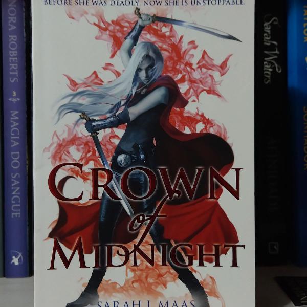 Livro Crown of Midnight