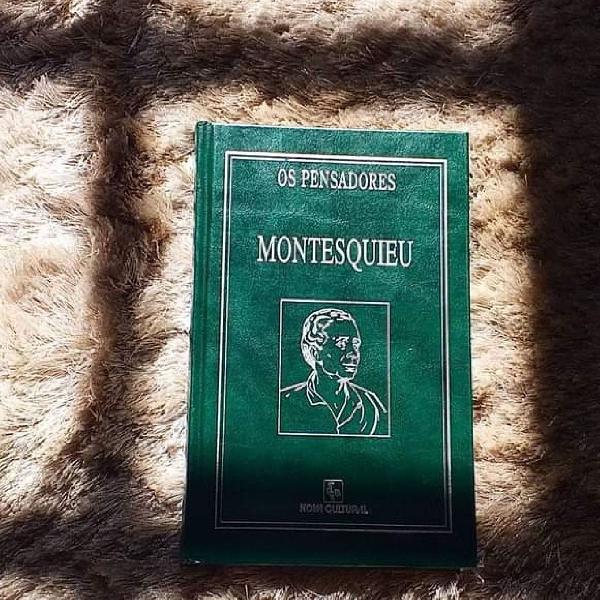 Livro Montesquieu