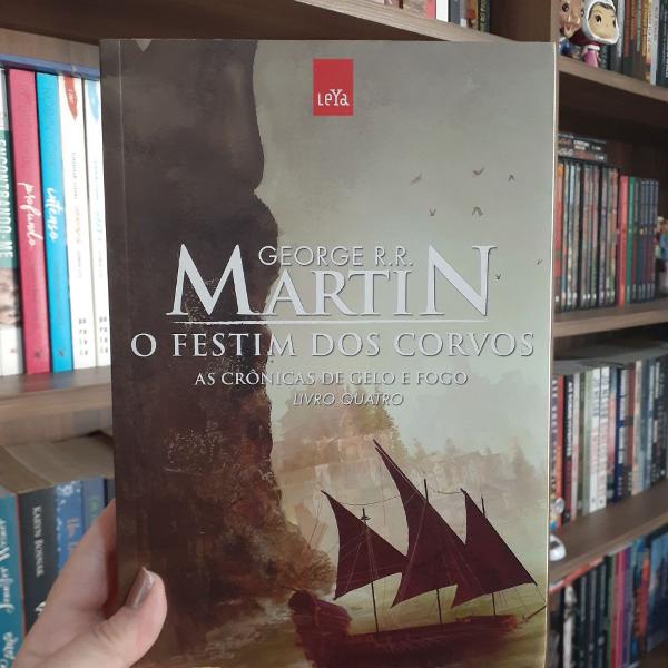 Livro o festim do corvos - a guerra dos tronos (as crônicas