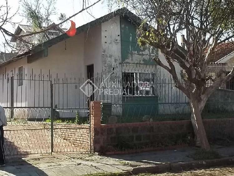 PORTO ALEGRE - Casa Padrão - Cavalhada