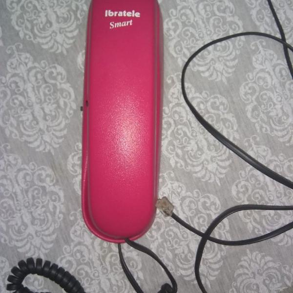 Telefone pantera cor de rosa