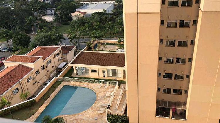 lindo apartamento em condomínio clube