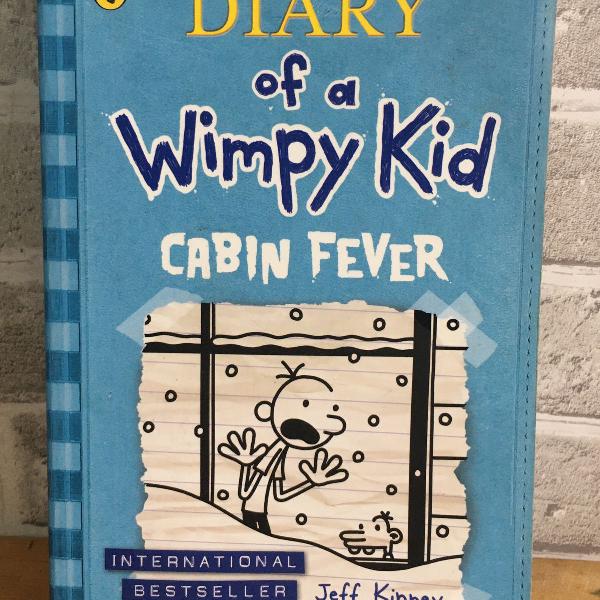 livro diary of a wimpy kid