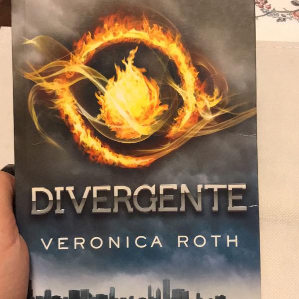 livro divergente veronica roth