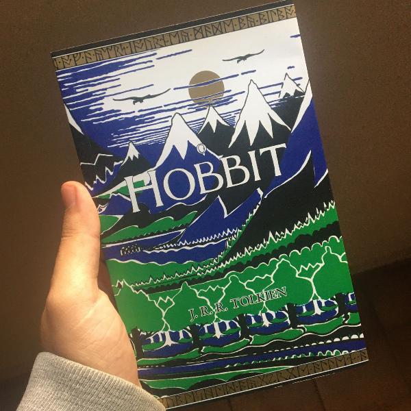 livro: o hobbit - j. r. r. tolkien