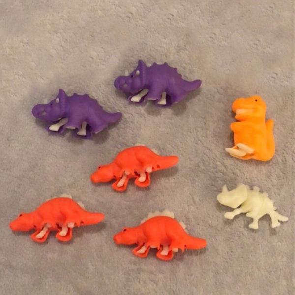miniaturas dinossauros mcdonalds