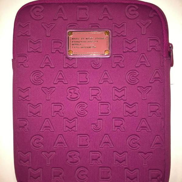 Capa Marc Jacobs para iPad e tablet