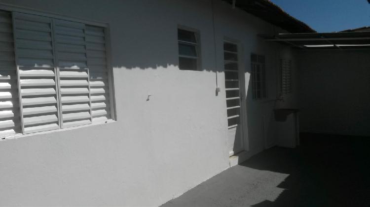 Casa 3 cômodos Vila João XXIII