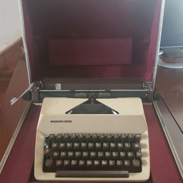 maquina de escrever FACIT 1620