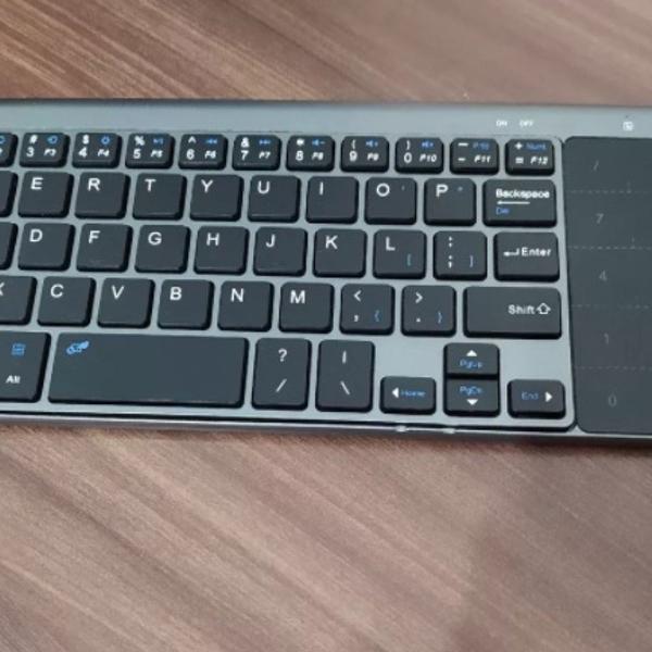 teclado wireless com touchpad + numérico