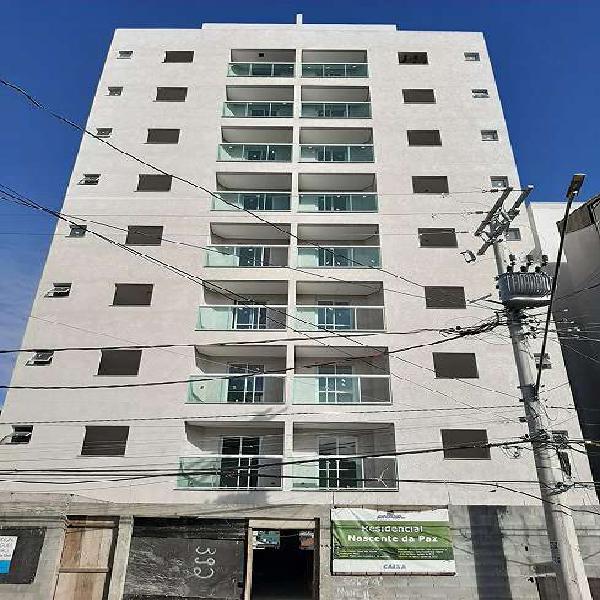 Apartamento no Parque São Vicente com 2 doem sendo 1 suite