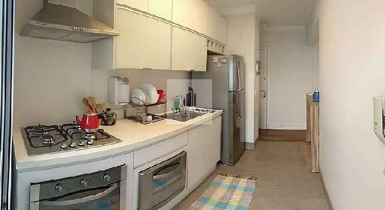 Apartamento para venda possui 68 metros quadrados com 3