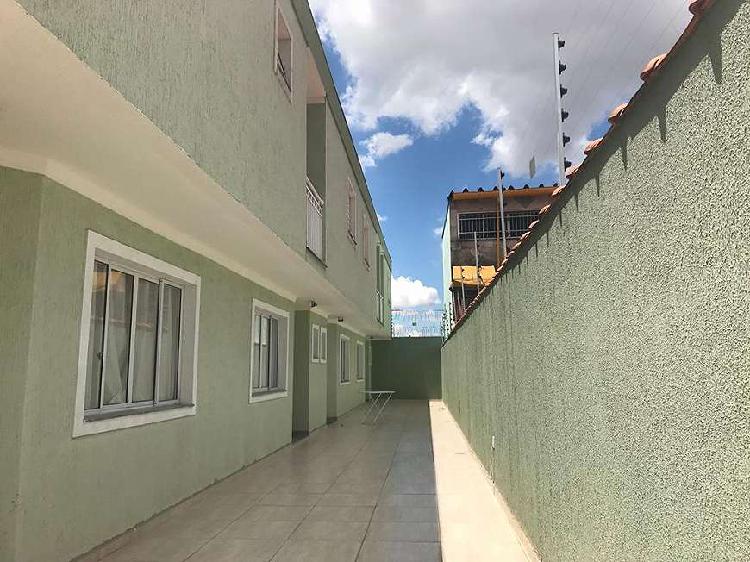 Casa de condomínio para venda possui 68 metros quadrados