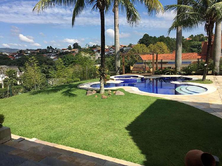 Casa de condomínio para venda tem 1000 metros quadrados com