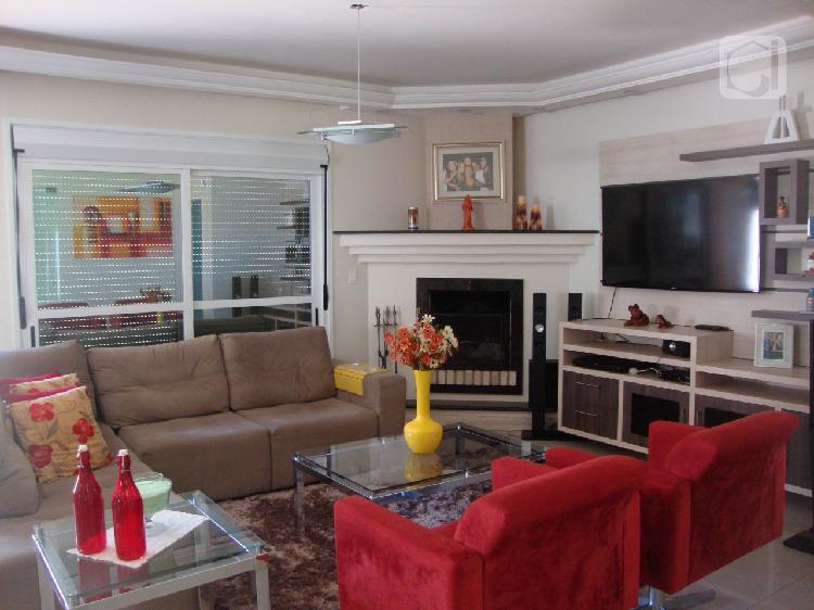 Casa à venda no Centro - Santa Maria, RS. IM292392