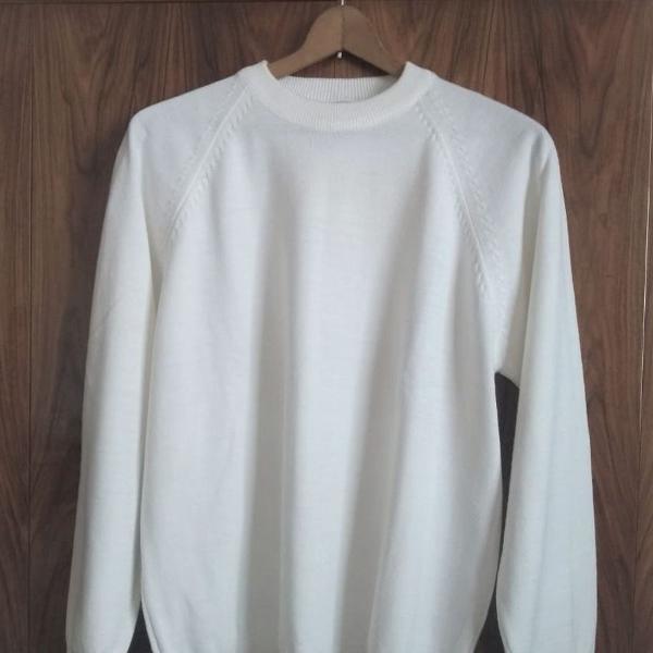 blusa em tricot branco
