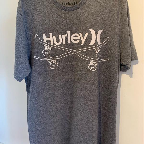 camiseta cinza hurley