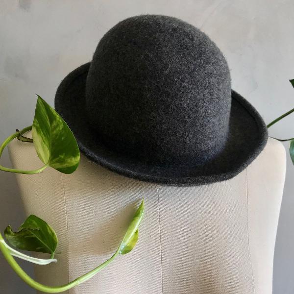 chapéu cinza 100% lã