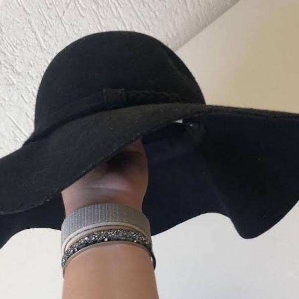 chapéu de inverno preto novo