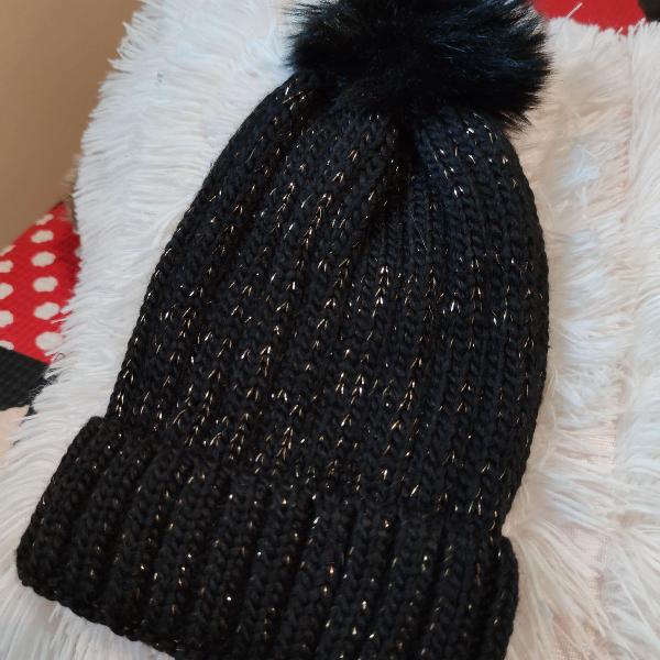 gorro preto novo touca com pompom promoção